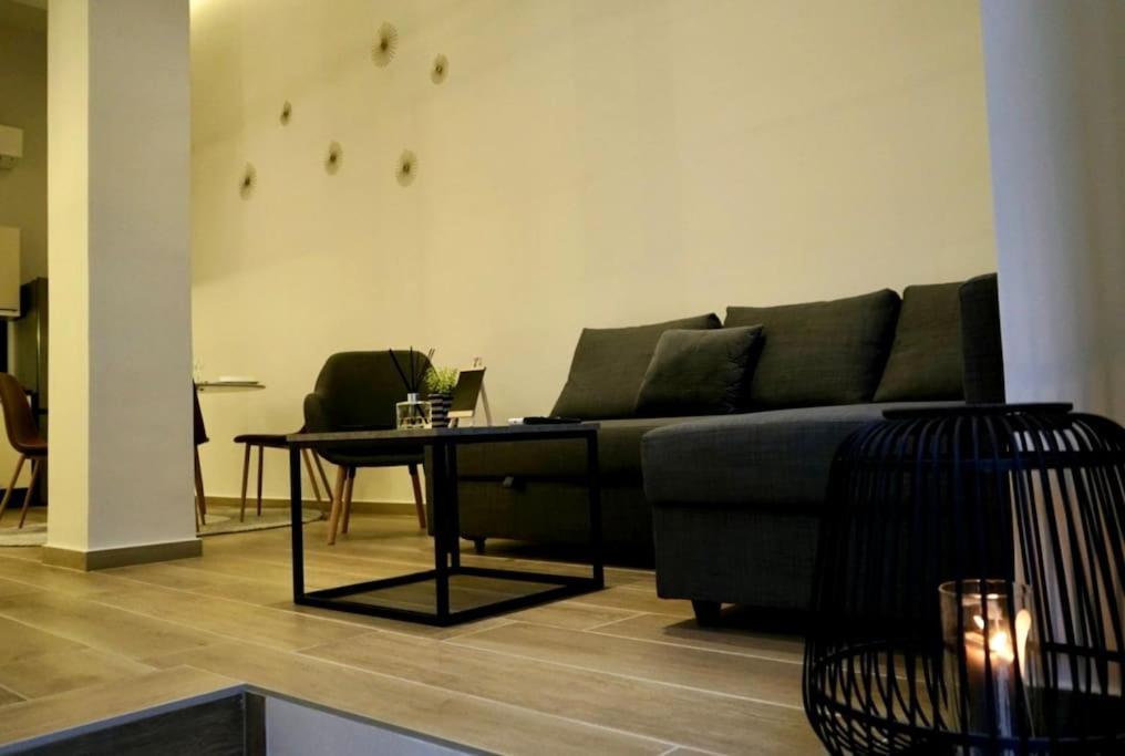 Cosy Loft Apartment Patras Exterior photo